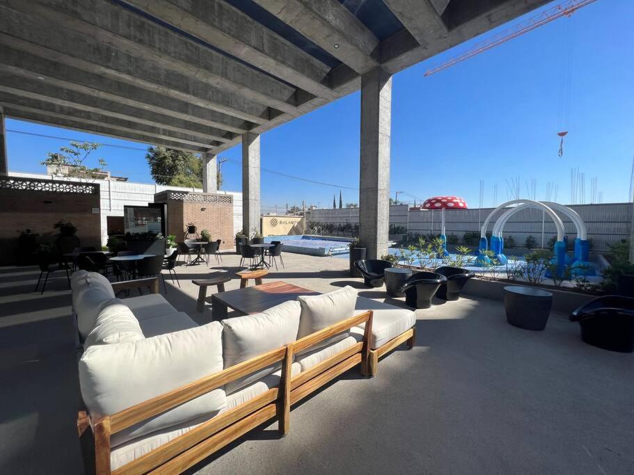 Appartement Depa Boho Al Sur Pet Friendly Piscina Gym Sala De Cine à Guadalajara Extérieur photo