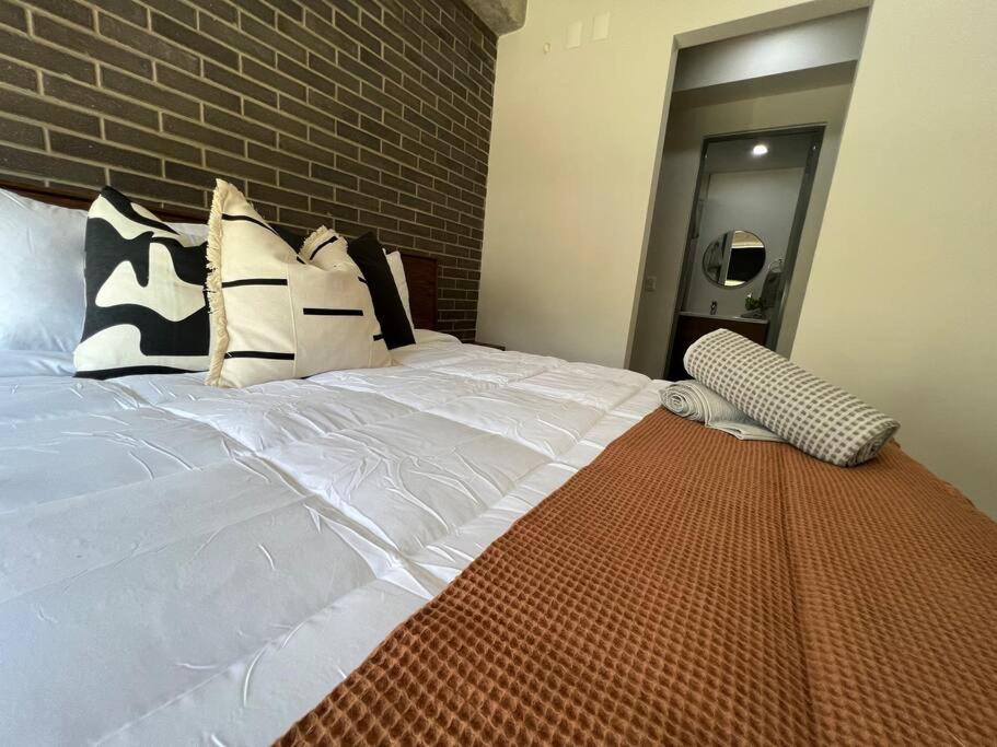 Appartement Depa Boho Al Sur Pet Friendly Piscina Gym Sala De Cine à Guadalajara Extérieur photo